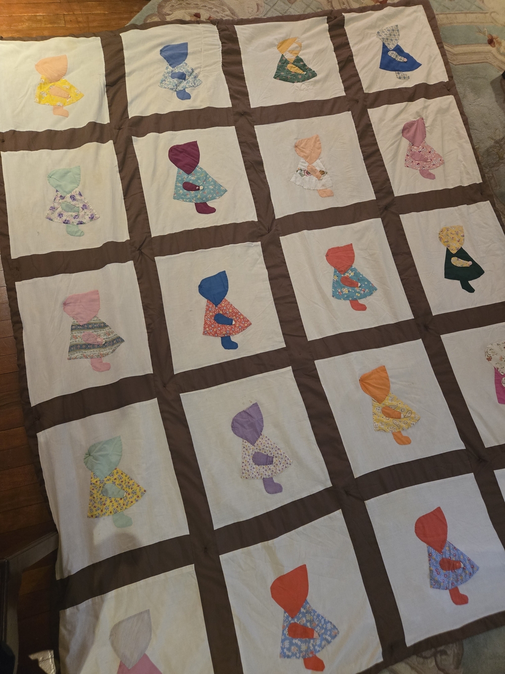 Handmade Sunbonnet Sue Patchwork Quilt - Multicolor on Brown Sashes